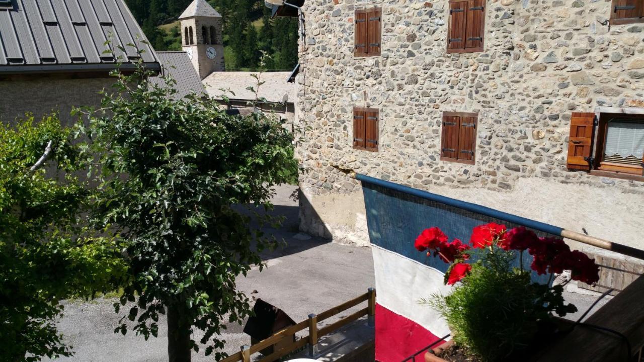 Chez Annie & Marcel Bed & Breakfast Le Monêtier-les-Bains Exterior photo